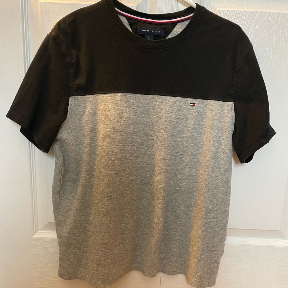 Tommy Hilfiger stylish tee M